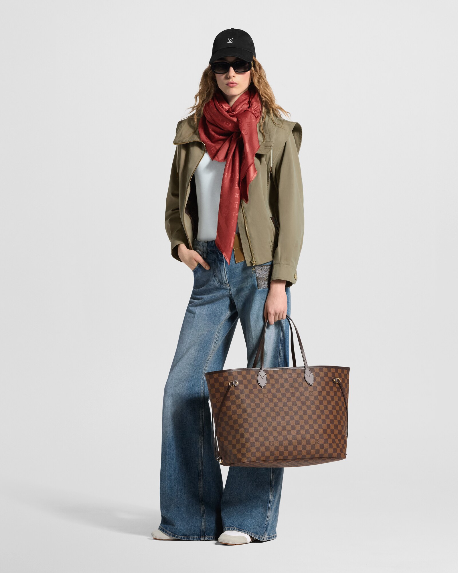 Xale Monogram Rosa | LOUIS VUITTON ®